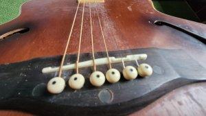 Ilustrasi-gitar-akustik.jpg