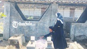 Jenazah-almarhum-Alfino-Naufal-Hanif.jpg
