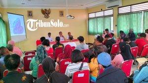 Kepala-Diskumindag-Sragen-Cosmas-Edwi-Yunanto.jpg