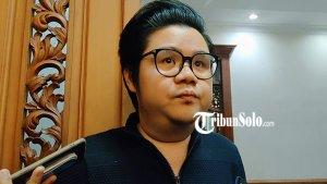 Komisaris-Persis-Solo-Kevin-Nugroho-saat-ditemui-di-Balai-Kota-Solo-Kamis-3032023.jpg
