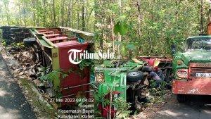 Kondisi-sepur-kelinci-yang-terguling-ke-ladang-warga-di-Desa-Bogem-Kecamatan-Bayat-Klaten.jpg