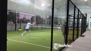 LAPANGAN-PADEL-Lapangan-Padel-Kompleks-Saint-Yoseph-Sport-Facilities-di-Kota-Solo-Jawa-Tengah.jpg