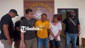 Pelarian-W-54-warga-Manukan-Surabaya.jpg