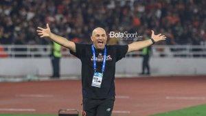 Pelatih-PSM-Makassar-Bernardo-Tavares.jpg