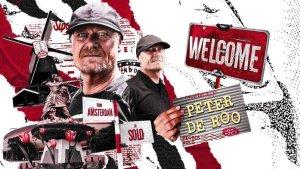 Pelatih-baru-persis-solo-Peter-de-Roo.jpg