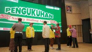 Penyematan-yayasan-honda.jpg