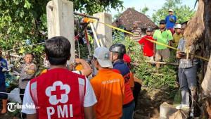 Proses-evakuasi-nenek-tercebur-sumur.jpg
