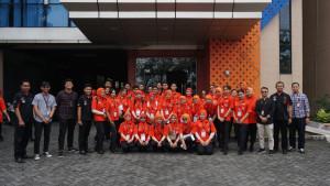 Sebanyak-230-siswa-De-Acces-Hotel-and-Culinary-Training-melakukan-media-visit.jpg