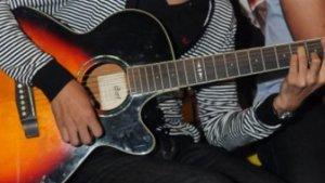 Tedy-gitaris-Lars-Band.jpg