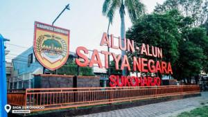 Tulisan-Alun-alun-Satya-Negara-di-Sukoharjo-Jawa-Tengah.jpg