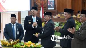 Wabup-Benny-saat-hadiri-Rapat-paripurna-DPRD-Klaten.jpg