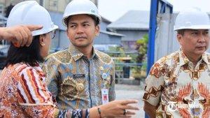 Wali-Kota-Solo-Respati-Ardi-saat-meninjau-PLTSa-Putri-Cempo.jpg