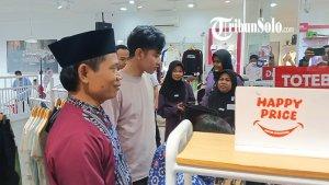 Wapres-RI-Gibran-saat-ajak-puluhan-anak-panti-asuhan.jpg
