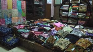 batik-mahkota-laweyan_20160525_134500.jpg