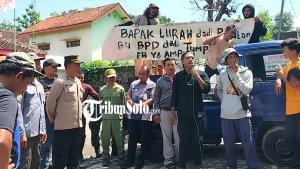demo-kades-mundur-boyolali.jpg
