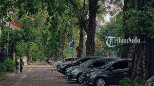 ilustrasi-parkir-di-kota-solo.jpg