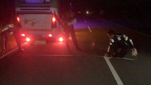 olah-TKP-adu-banteng-Vario-vs-Carry-di-Jalan-Raya-Pracimantoro-Gunungkidul-Wonogiri.jpg