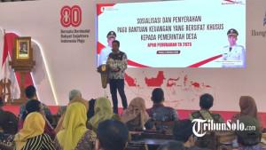 pemkab-klaten-beri-bantuan-desa.jpg