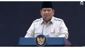 solo/prabowo-pidato-di-depan-kaesang.jpg