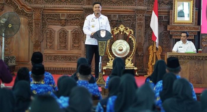 Bupati Hamenang Minta Penerima SK PPPK di Klaten Melayani Bukan Dilayani: Kita Pelayan,Bukan Pejabat