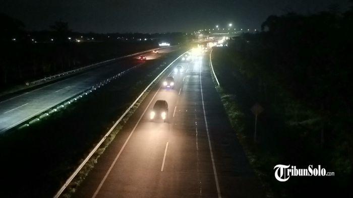 Arus-lalu-lintas-di-tol-Boyolali-lancar-Minggu.jpg