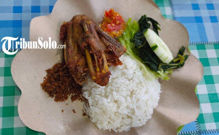Bebek-Goreng-Pasar-Gede.jpg