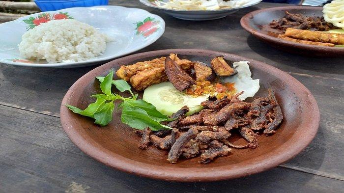 Berikut-rekomendasi-sarapan-enak-di-Sukoharjo.jpg