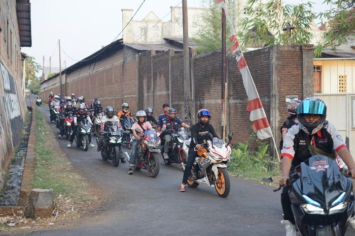 Bikers-Honda-CBR-dalam-Jamnas-AHC-ke-12.jpg