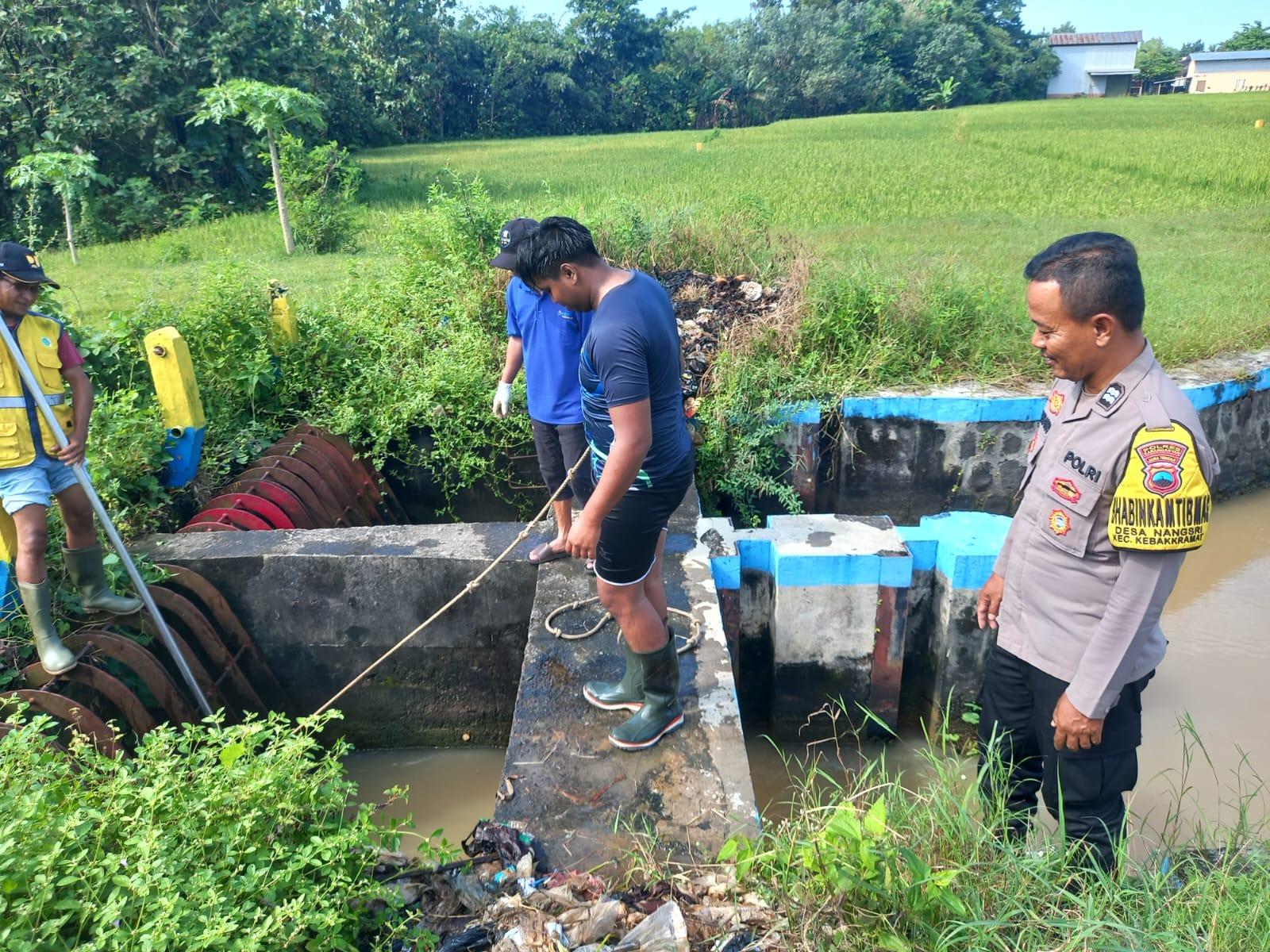 Bocah-tenggelam-Dam-Colo.jpg