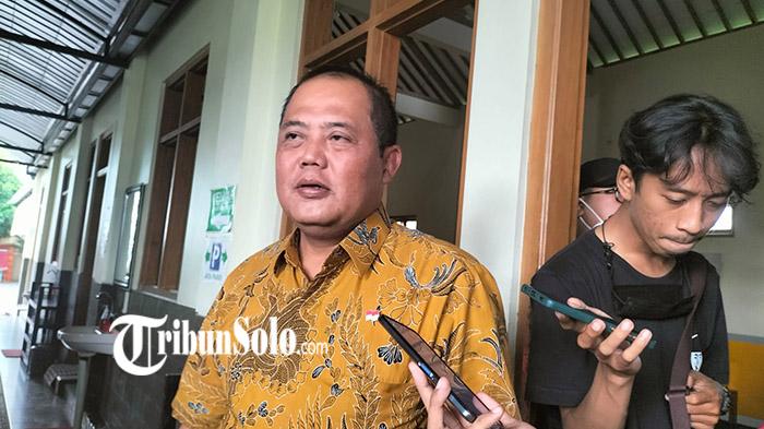 Bupati-Karanganyar-Juliyatmono-saat-ditemui-TribunSolocom.jpg