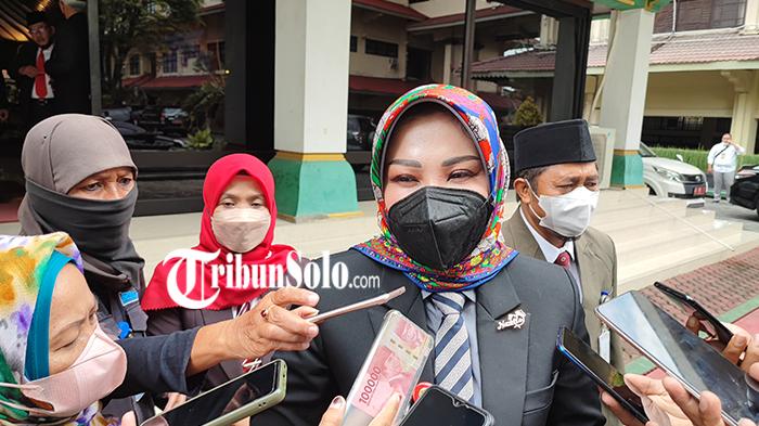 Bupati-Klaten-Sri-Mulyani-ketika-ditemui-TribunSolocom.jpg