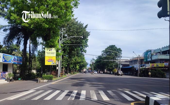 Cuaca-cerah-berawan-di-Simpang-Faroka-Solo-1.jpg