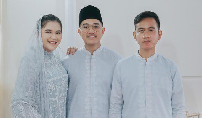 Sudah di Jakarta, Kaesang & Kahiyang Kemungkinan Tak Hadir di Peringatan 1.000 Hari Ibunda Jokowi