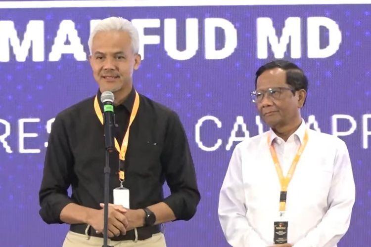 Ganjar-Pranowo-Mahfud-MD-saat-menghadiri-Rapat-Koordinasi-Nasional.jpg