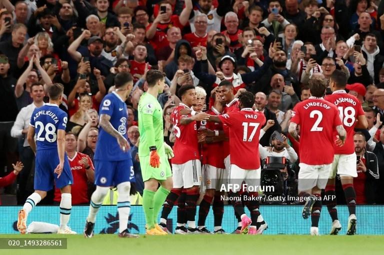 Gol-ke-tiga-Manchester-united-ke-gawang-Chelsea.jpg