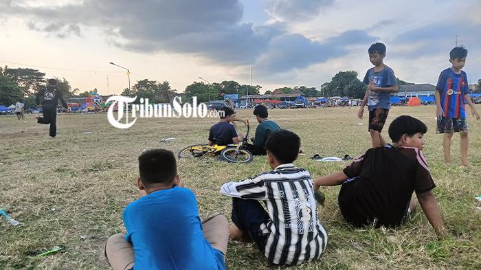 Ilustrasi-anak-usia-sekolah-di-Kota-Solo.jpg