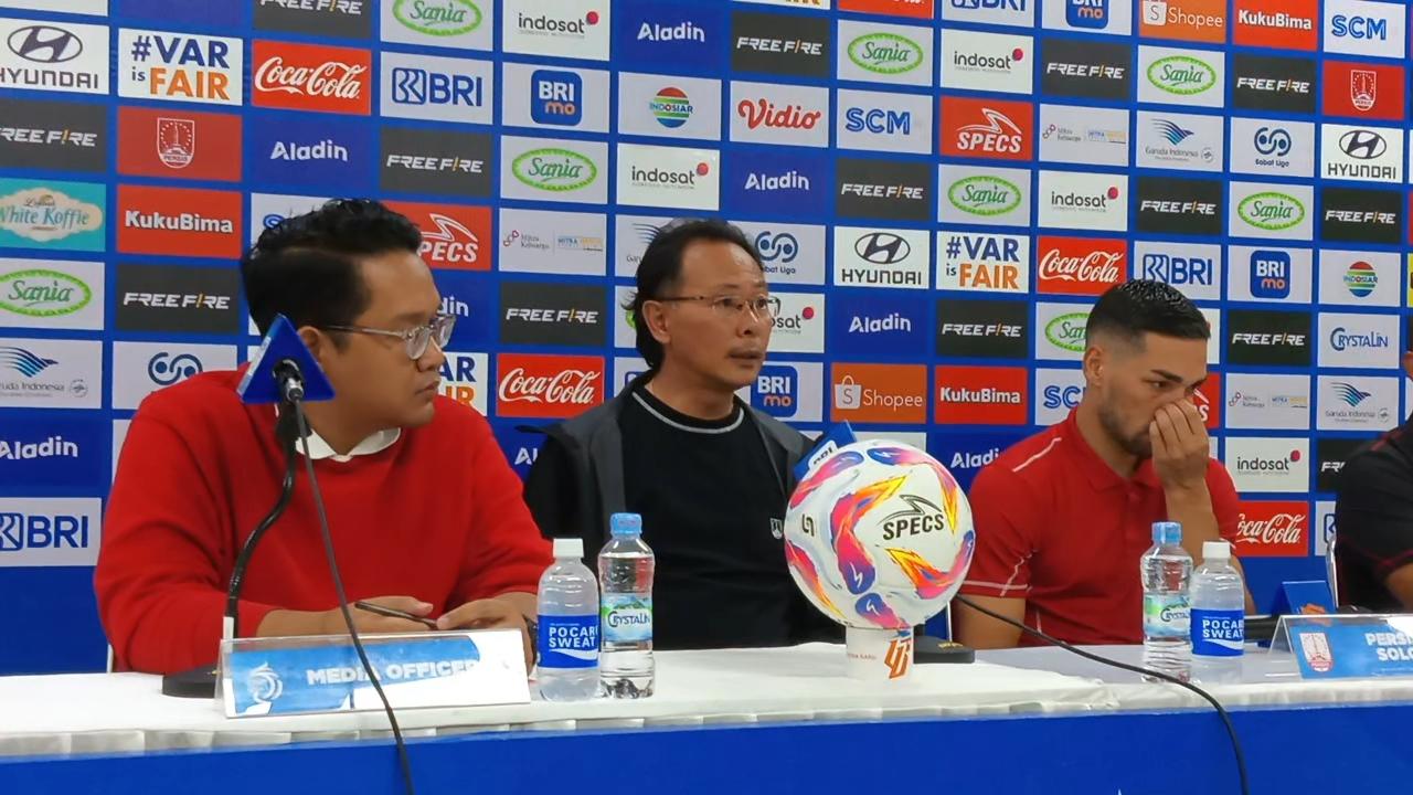 Jumpa-pers-Persis-Solo-usai-laga-melawan-Persija-Jakarta-di-Stadion-Manahan.jpg