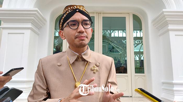 Mangkunagara X Pertimbangkan Saran Gibran untuk Adakan Kirab di Tingalan Jumenengan