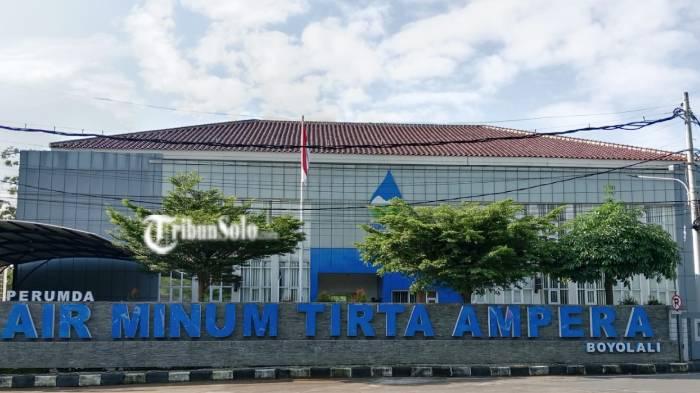 Kantor-Perumda-Air-Minum-PUDAM-Tirta-Ampera.jpg