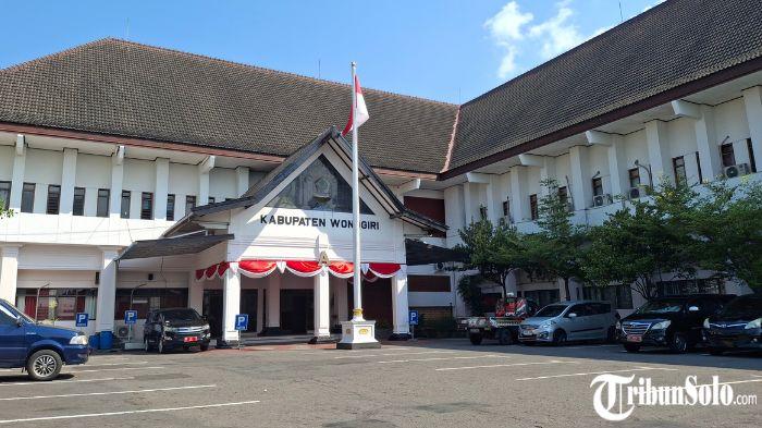 Kantor-Sekretariat-Daerah-Wonogiri-difoto-beberapa-waktu-lalu.jpg
