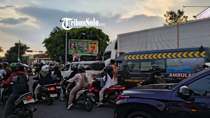 Sopir Truk yang Tewaskan Dua Perempuan di Tugu Wisnu Solo Diamankan Polisi