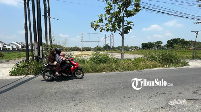 LAHAN-KOSONG-Lahan-seluas-sekitar-3000-m²-di-Jalan-Kinanti-Ngemplak-Kartasura-Sukoharjo.jpg