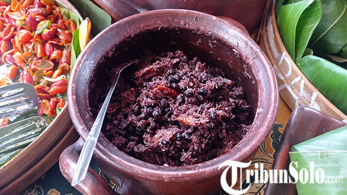 Kuliner Wonogiri: Menikmati Goso di Pasar Dhoplang Wonogiri, Makanan Jadul yang Mulai Jarang Ditemui