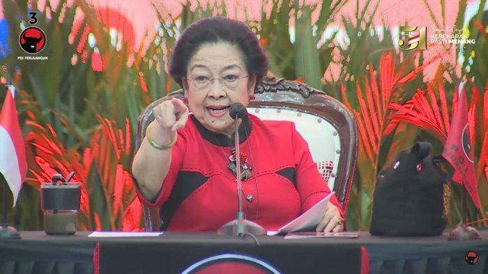 Momen-Ketua-Umum-PDIP-Megawati-Soekarnoputri-pidato-dengan-suara-meninggi.jpg