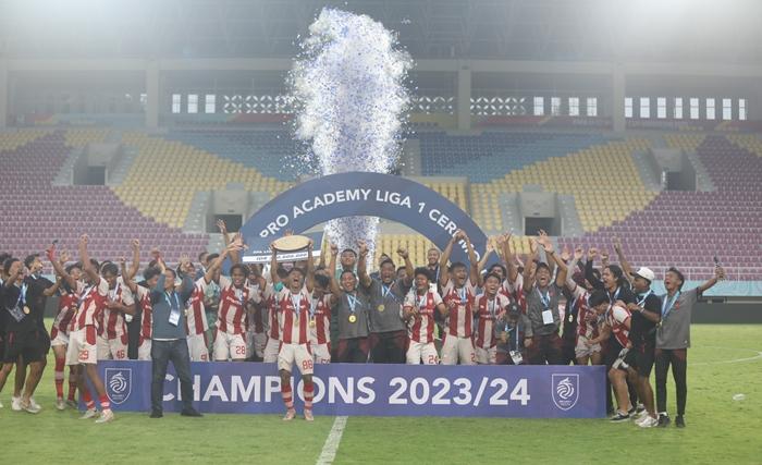 Penjelasan Pelatih soal Minimnya Pemain Persis Solo U20 yang Masuk Tim Senior, Padahal Juara EPA