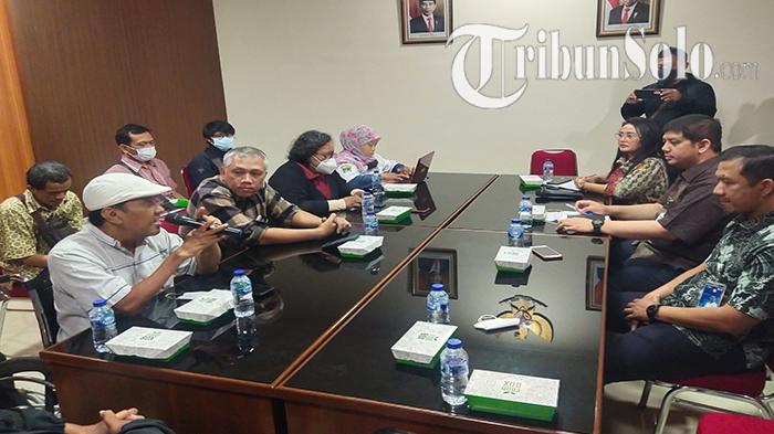 Buntut Viral Penumpang Difabel Ditolak Naik KRL,KCI Minta Maaf ke Ilham & Temui Tim Advokasi Difabel