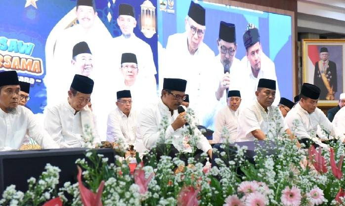 Pemerintah-Provinsi-Jawa-Tengah-menggelar-istighosah-dan-doa-bersama.jpg