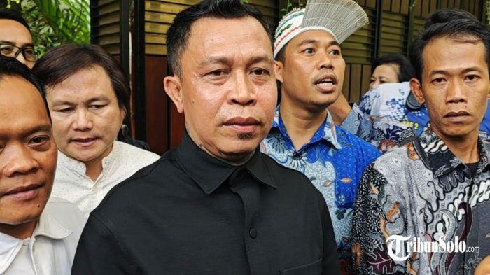 Pemimpin-Besar-Pasukan-Merah-Tariu-Borneo-Bangkule-Rajakng-TBBR.jpg
