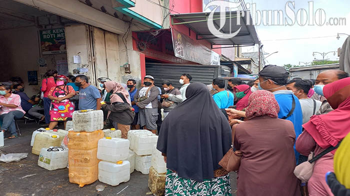 Siap-siap, Toko Minyak Goreng di Solo yang Ajukan Syarat Beli Barang Lain, Segera Ditindak Gibran