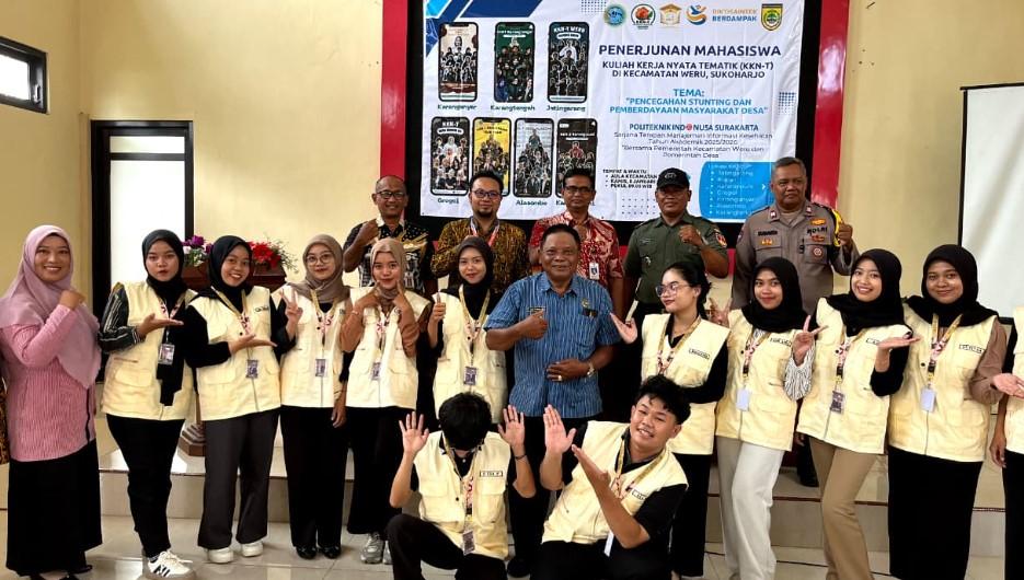 Penyerahan-Mahasiswa-KKN-di-Kecamatan-Weru.jpg